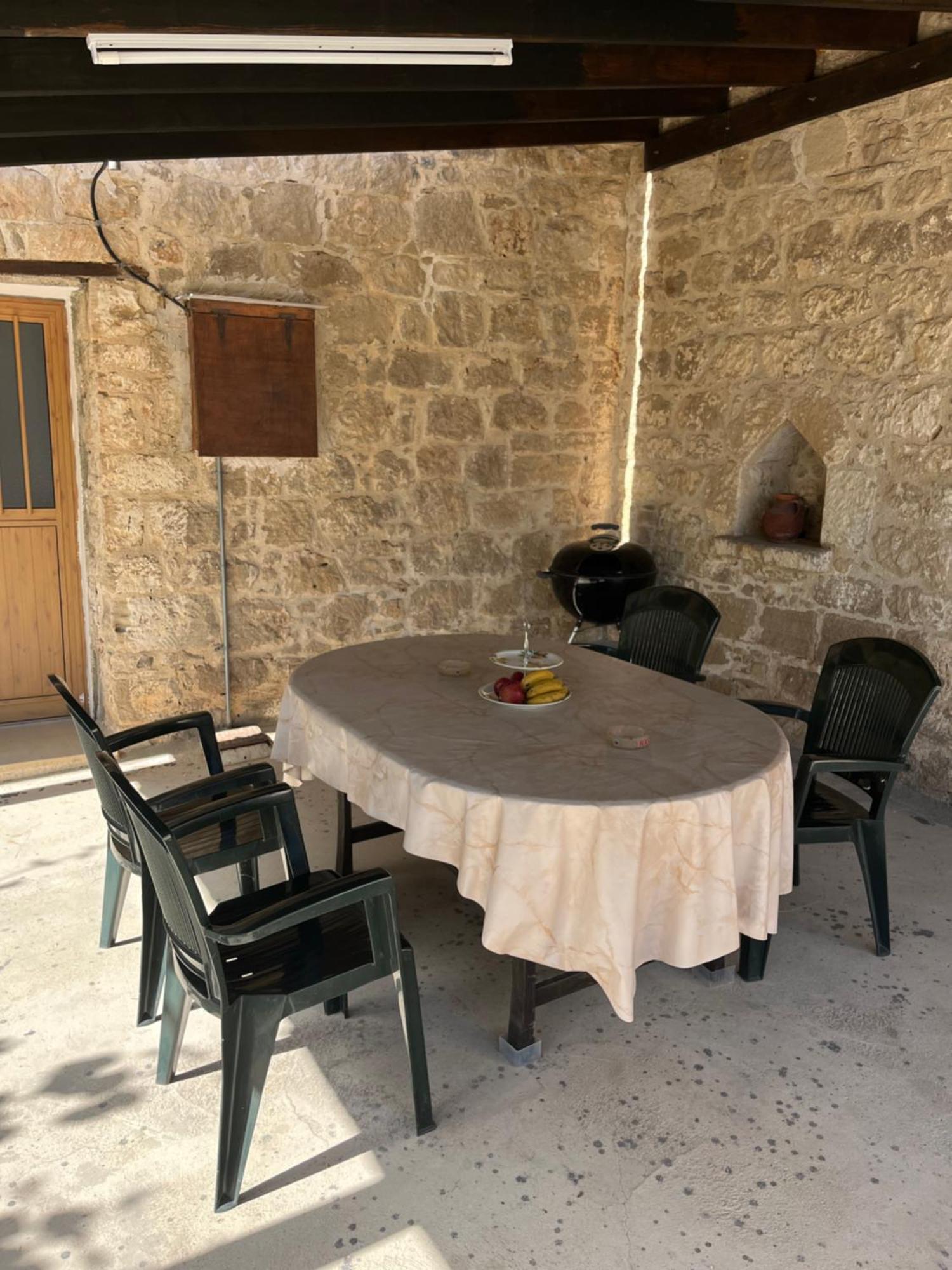 Paphos Friendly Villagehouse מראה חיצוני תמונה